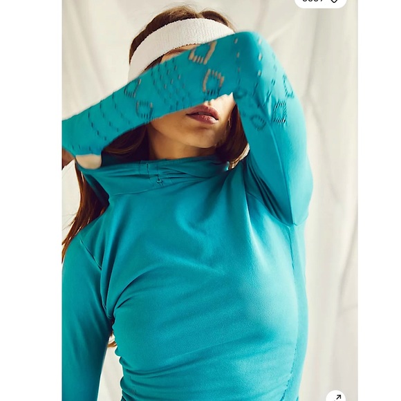 FP Movement Good Karma Hoodie in Tropical Cabana. Size XS/S. - Picture 3 of 9